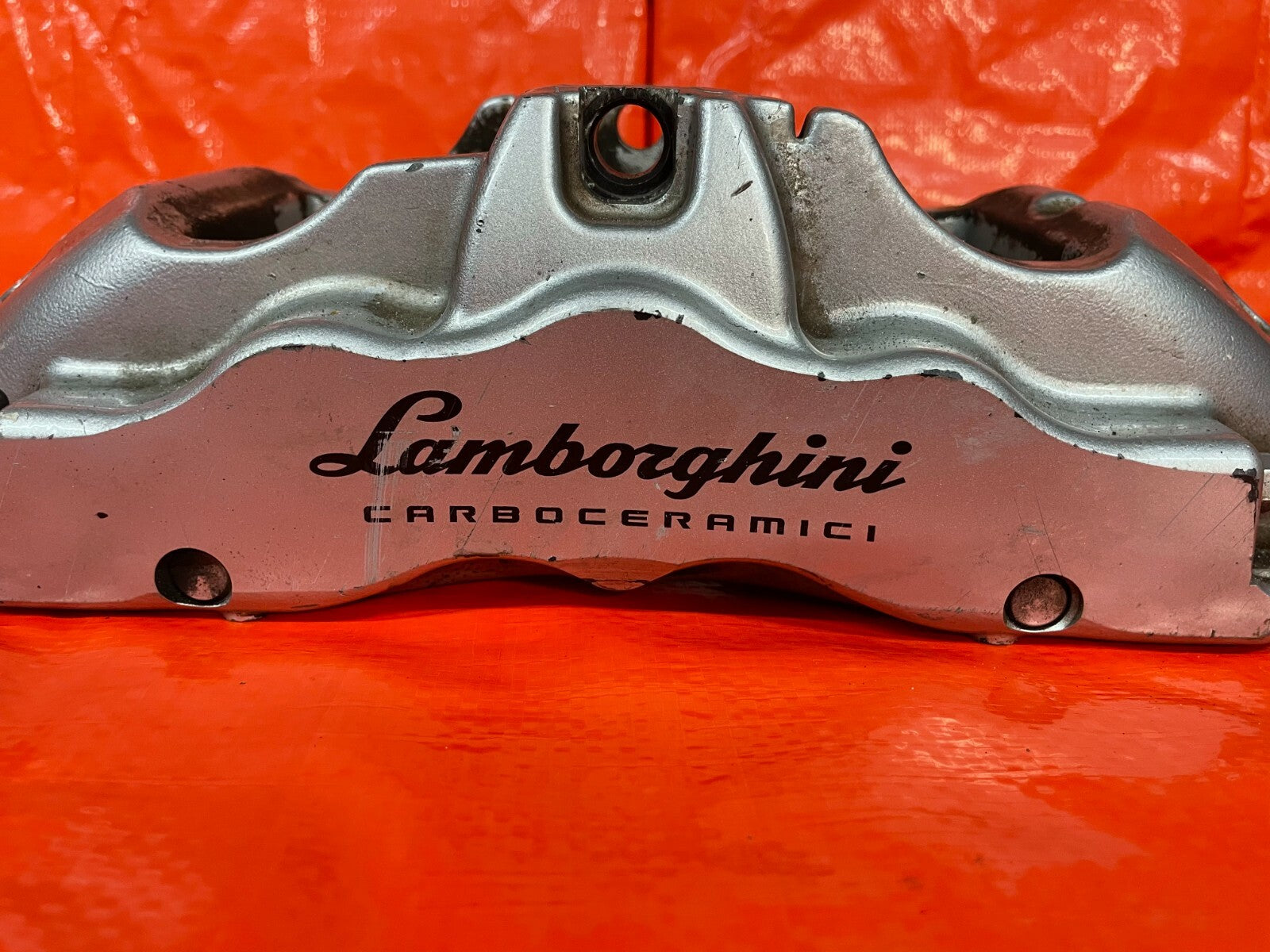 LAMBORGHINI HURACAN LP610 COUPE   BRAKE CALIPER   PASSENGER RIGHT FRONT   OEM OE2