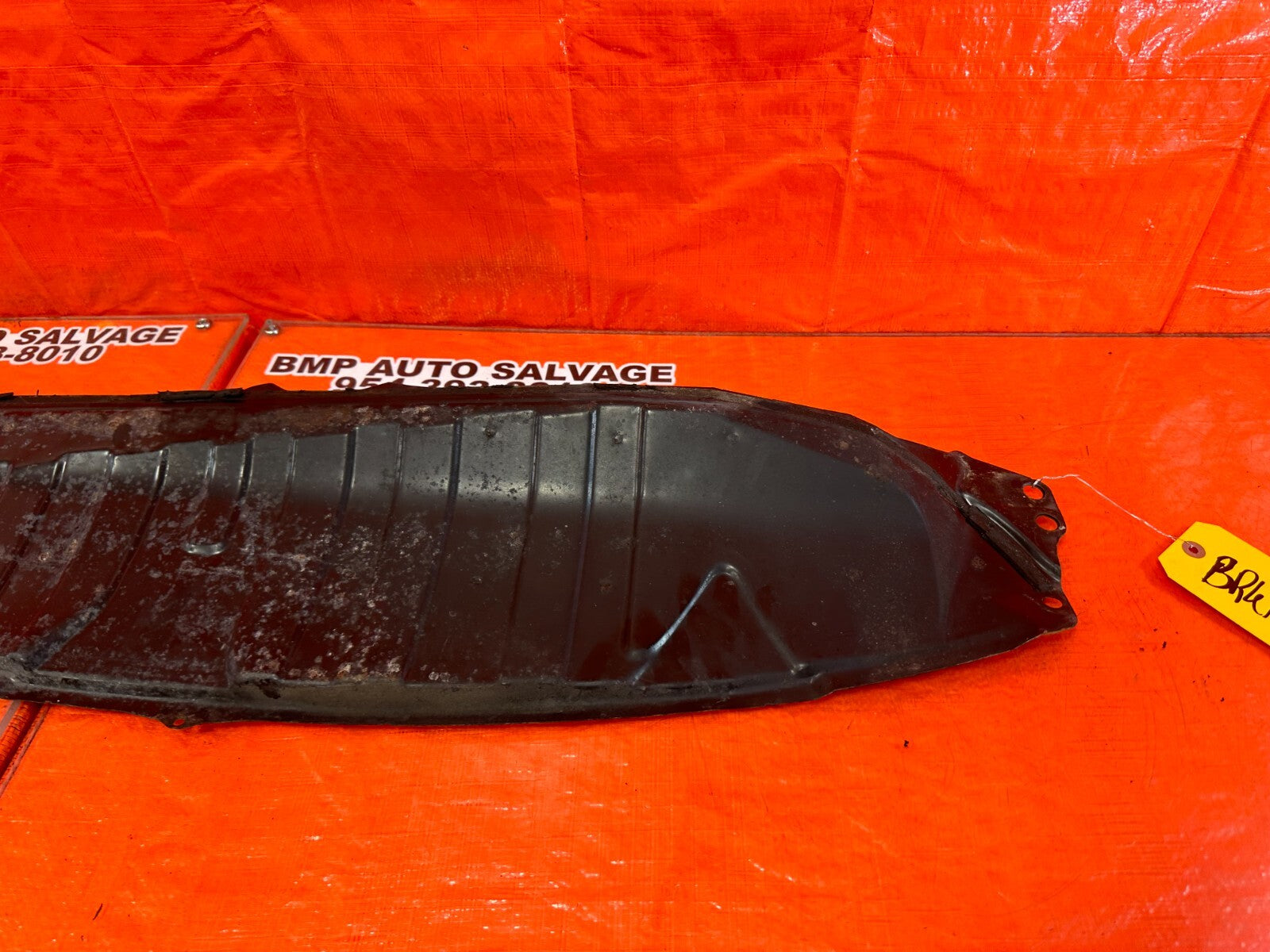 06 11 CIVIC WINDSHIELD WIPER COWL EXTENSION COVER BRACKET PLATE OEM #2606