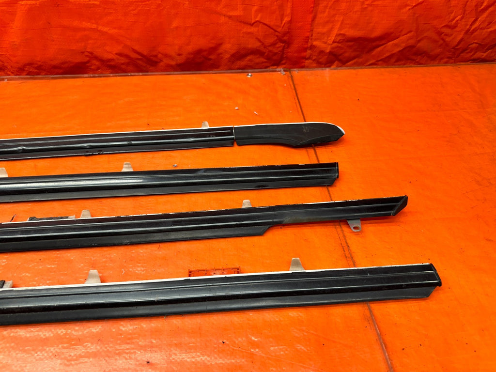 94-01 ACURA INTEGRA 4D 1.8L DOOR WINDOW GLASS TRIM DRIP RETAINER SET OF 4 #3416