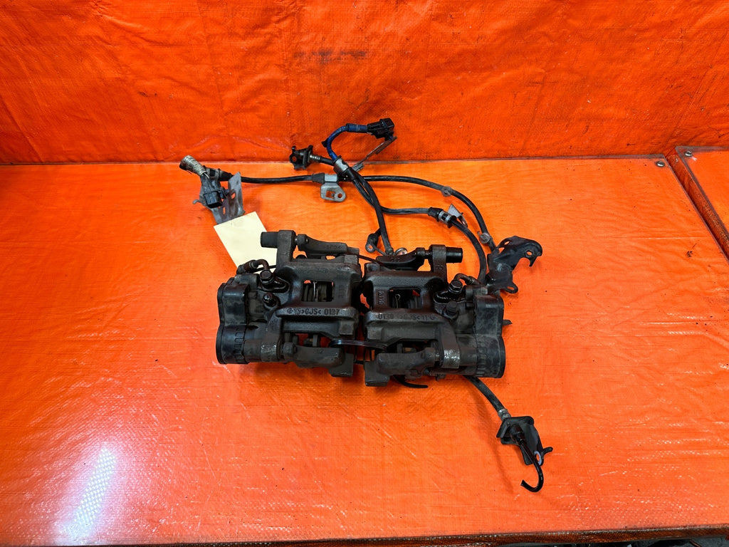 2018 HONDA ACCORD REAR BRAKE CALIPERS W/ MOTORS AND ABS WIRES LEFT RIGHT OEM 3240
