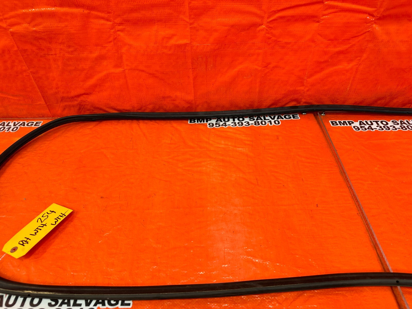 02 06 ACURA RSX   PASSENGER RIGHT FRONT   WEATHER STRIP TRIM SEAL GASKET OEM 2544
