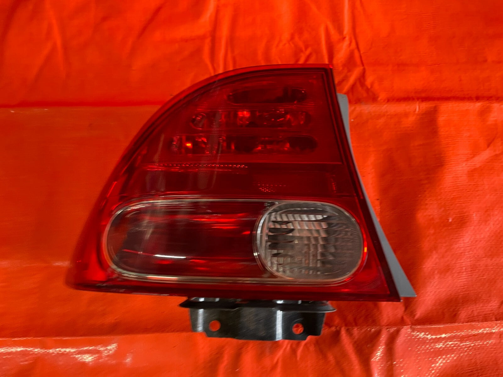 06 08 HONDA CIVIC   4 DOOR SEDAN   DRIVER LEFT OUTER TAIL LIGHT LAMP   OEM OE *0