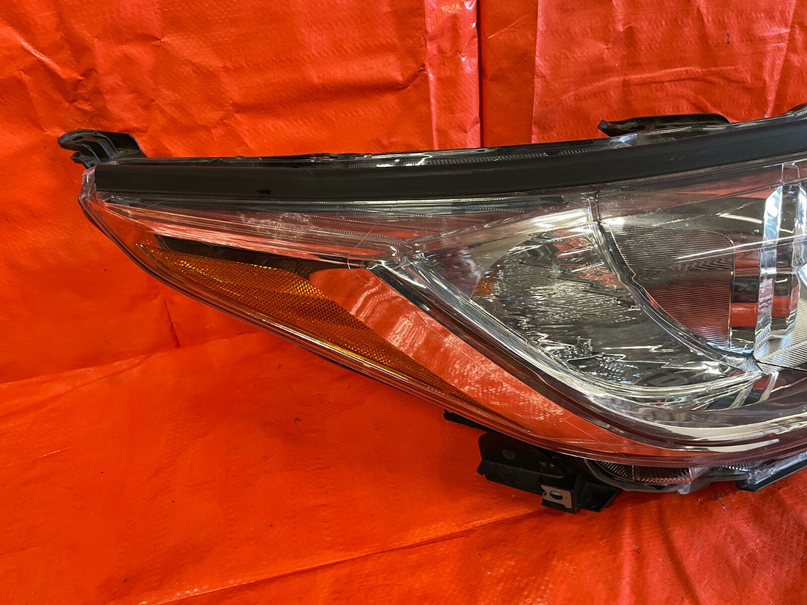 2017 2018 2019 TOYOTA HIGHLANDER   HALOGEN   PASSENGER RIGHT HEADLIGHT HEADLAMP6