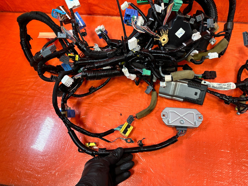 18 22 HONDA ACCORD   WIRE HARNESS   32117 TVA AJ00A   OEM #32419
