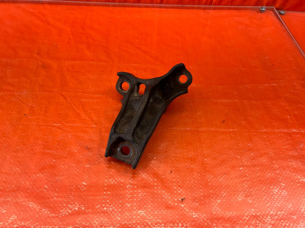 97 01 HONDA PRELUDE   POST MOUNT TO MOTOR MOUNT BRACKET   LEFT SIDE   OEM #1360