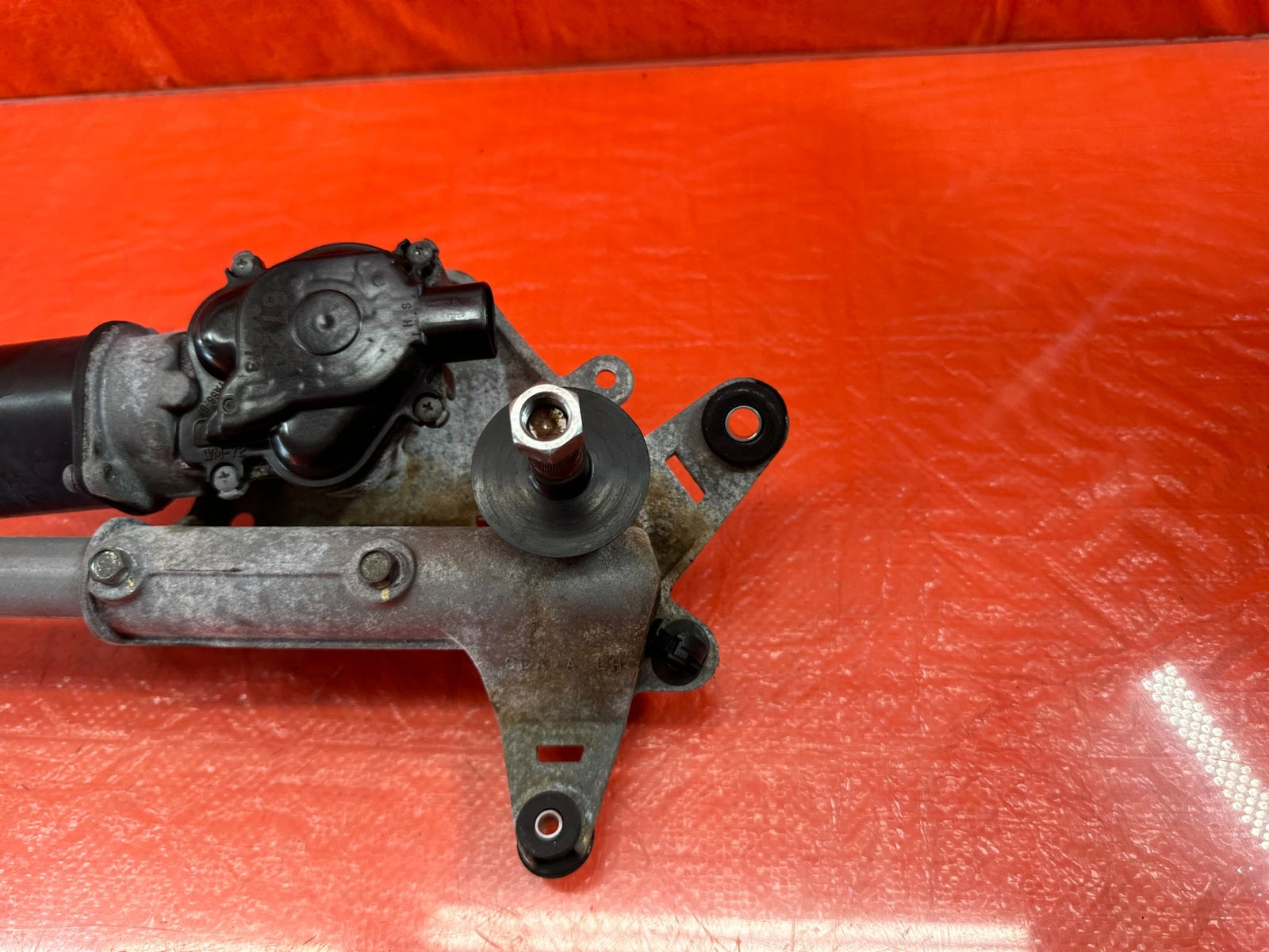 04 08 ACURA TSX   WINDSHIELD WIPER MOTOR W/ LINKAGE   OEM FACTORY #2098