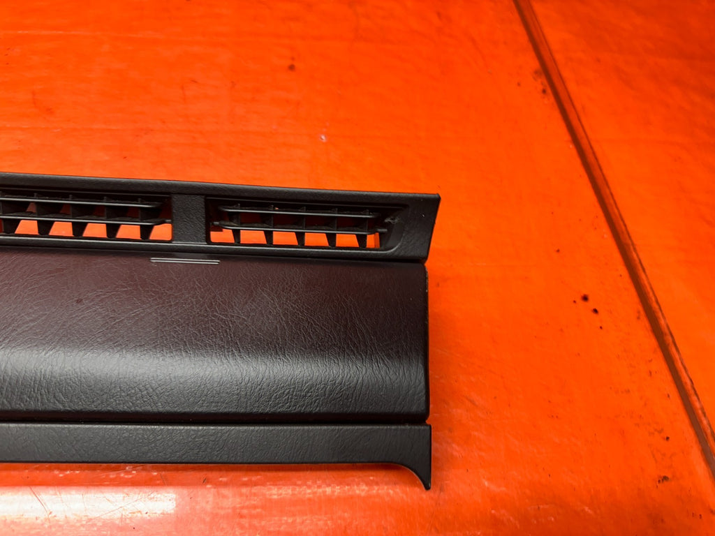 00-03 HONDA S2000 AP1 2.0L CENTER DASH RADIO STEREO HEADUNIT DOOR FLAP COVER #335