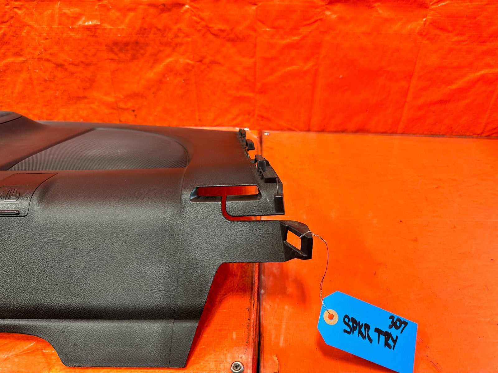 06 11 CIVIC 4D SEDAN   REAR SPEAKER COVER TRAY LINER TRIM   OEM #3072