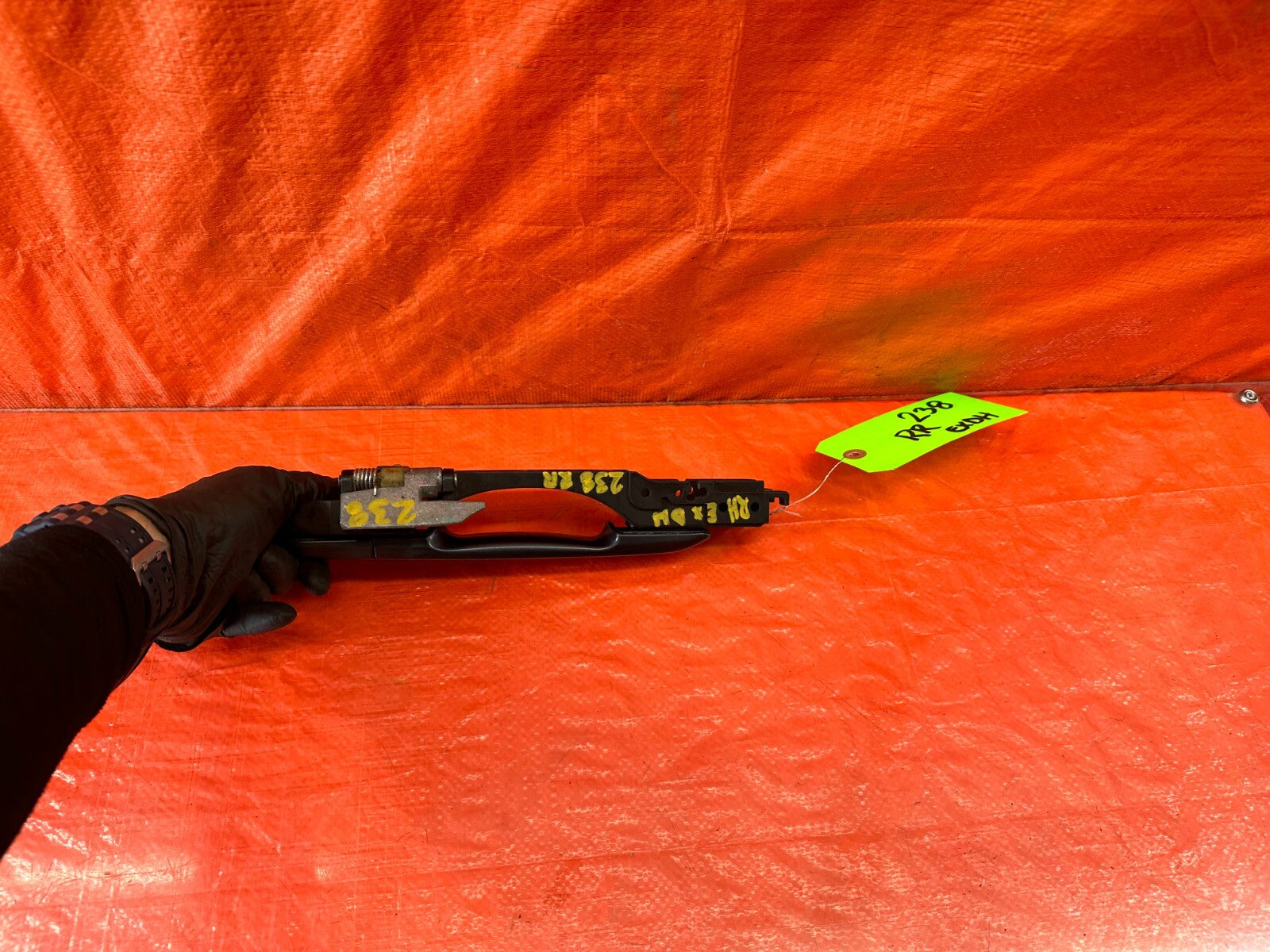09 13 INFINITI G37 SEDAN PASSENGER RIGHT REAR EXTERIOR DOOR HANDLE   OEM #2386