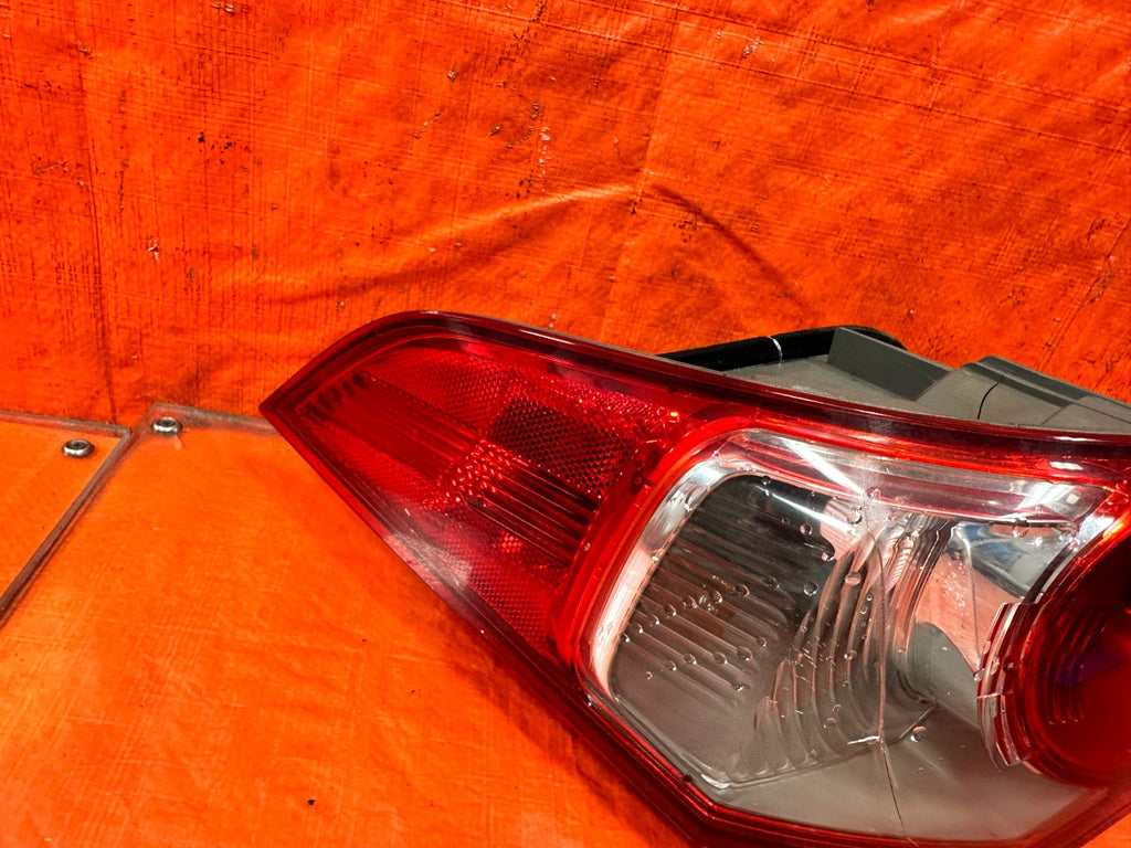 09 10 ACURA TSX   DRIVER LEFT TAIL LIGHT TAIL LAMP OUTER QUARTER PANEL OEM6