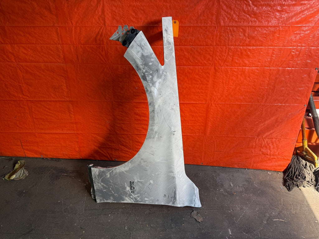 14 20 INFINITI Q50   PASSENGER RIGHT FRONT FENDER   OEM FACTORY OE #3LI10