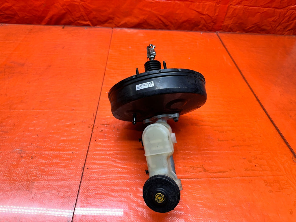 04 08 ACURA TSX 2.4L POWER BRAKE BOOSTER AND MASTER CYLINDER OEM #3306