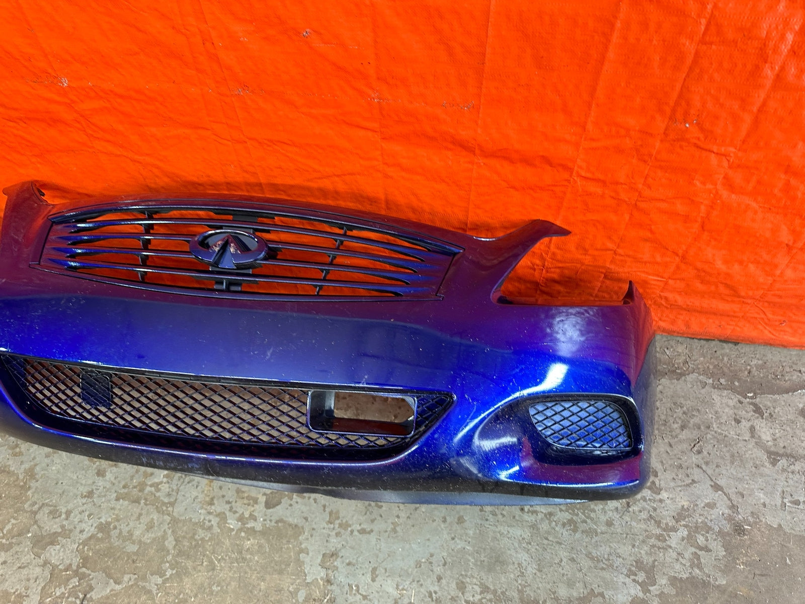 08 15 INFINITI G37 & Q60 COUPE SPORT MODEL   FRONT BUMPER W/ ALL GRILLES OEM 2077