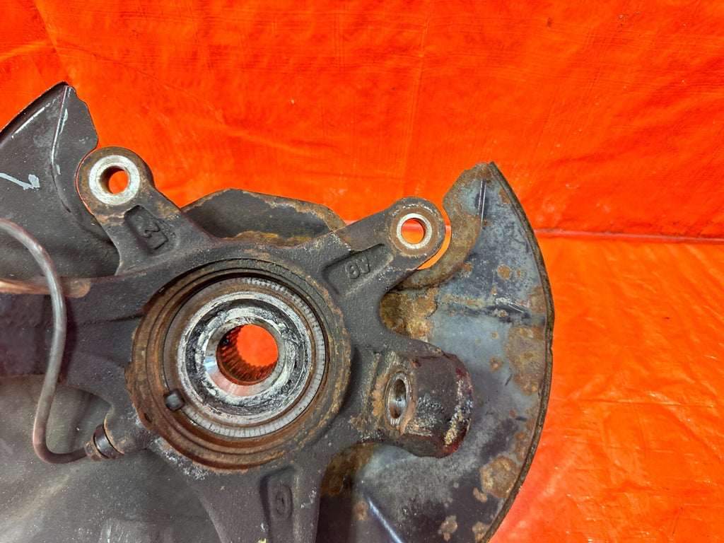 06 11 HONDA CIVIC SI   DRIVER LEFT FRONT SPINDLE KNUCKLE HUB 36MM   OEM OE #28212