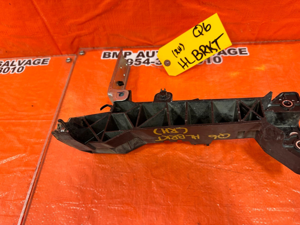 17 20 INFINITI Q60   PASSENGER RIGHT RADIATOR SUPPORT BRACKET   OEM FACTORY #Q610