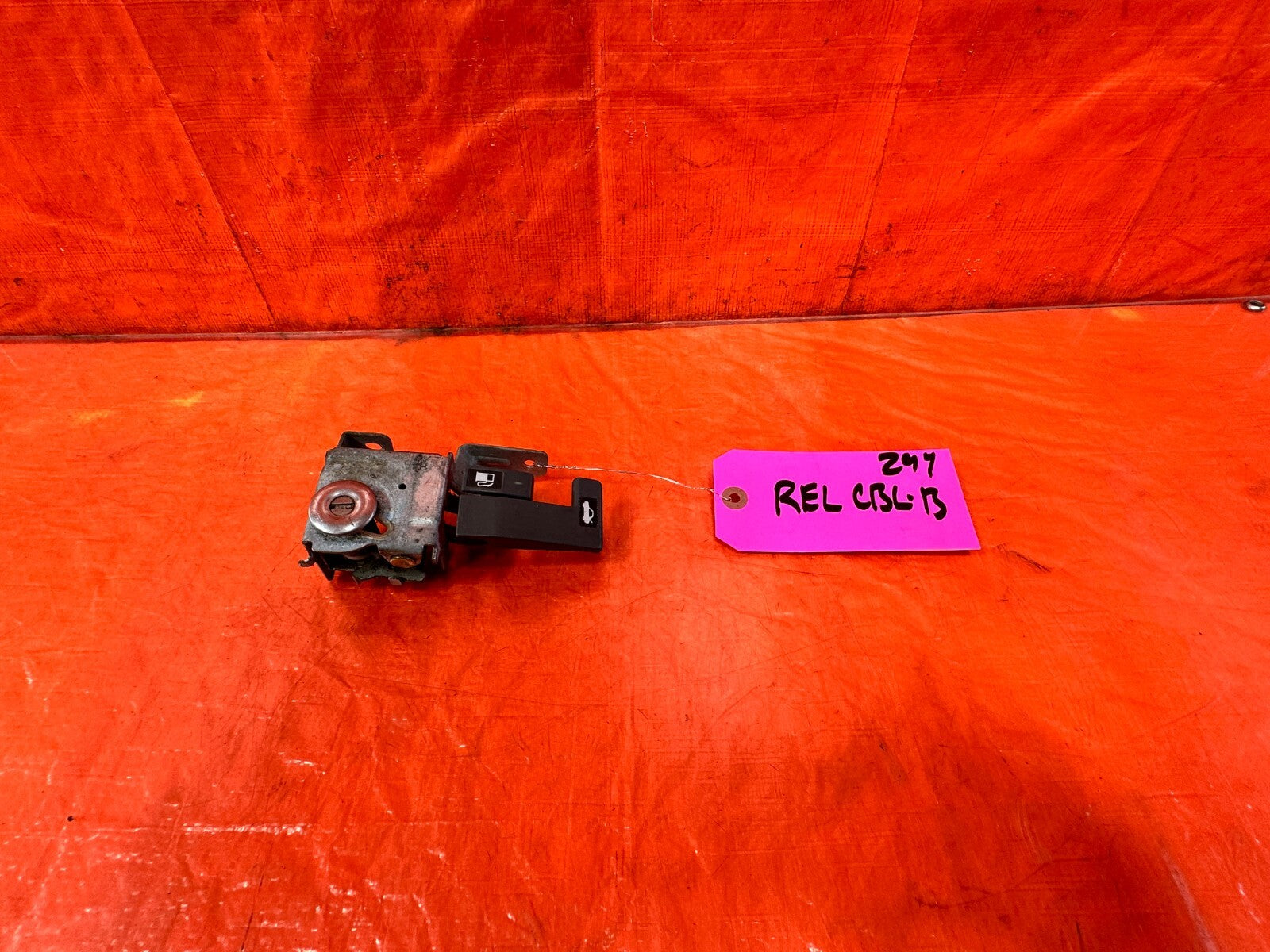 96 00 HONDA CIVIC 2D COUPE   FUEL AND GAS RELEASE PULLEY LEVER OEM #2970