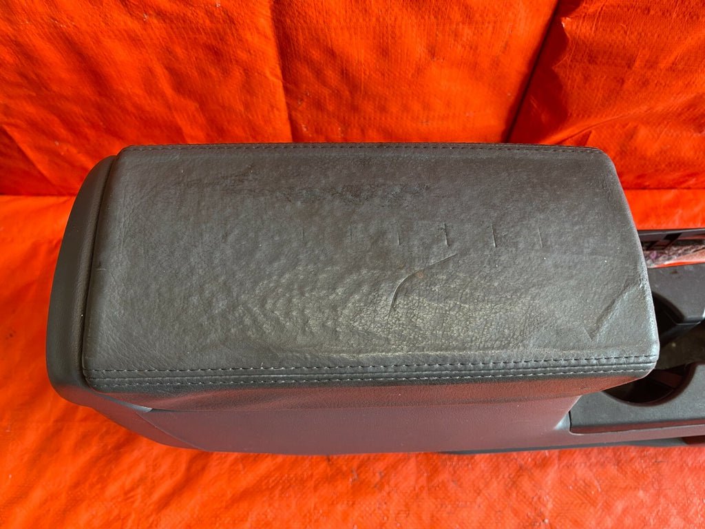 03 07 HONDA ACCORD SEDAN   INTERIOR ARM REST CENTER SHIFTER CONSOLE CUP HOLDER3