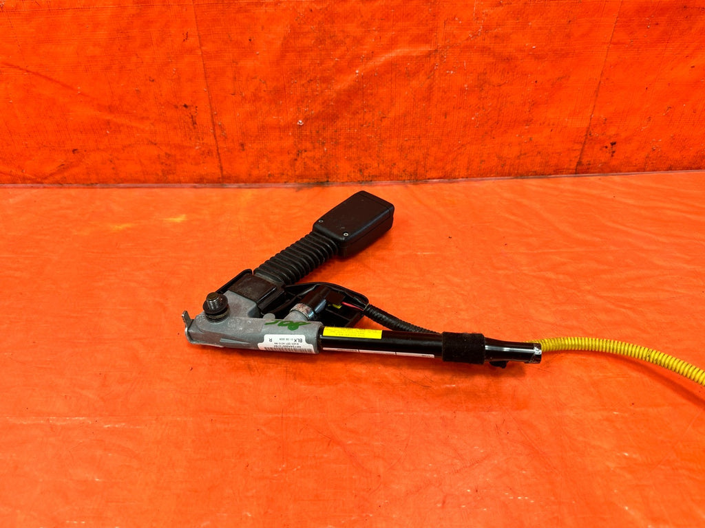 02 05 HONDA CIVIC SI EP3 HATCH RIGHT FRONT SEAT BELT BUCKLE CLIP OEM #3083