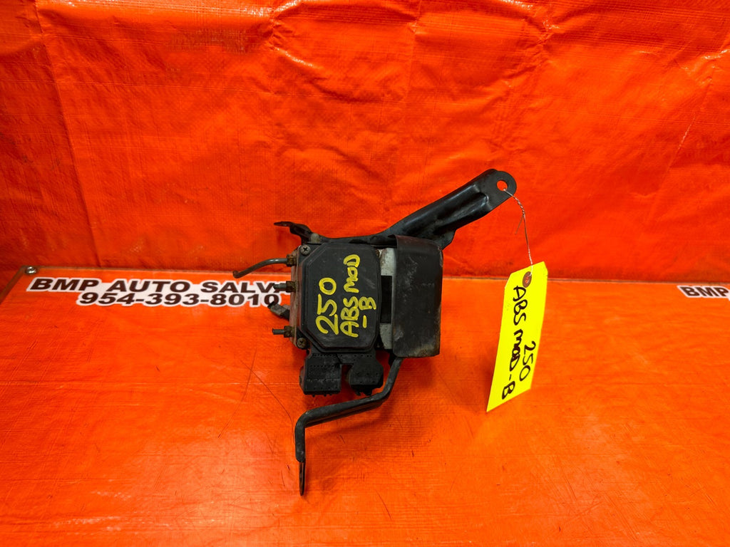 00 02 TOYOTA CELICA   ABS PUMP ANTI SKID LOCK ACTUATOR VSA MODULATOR   OEM #2500