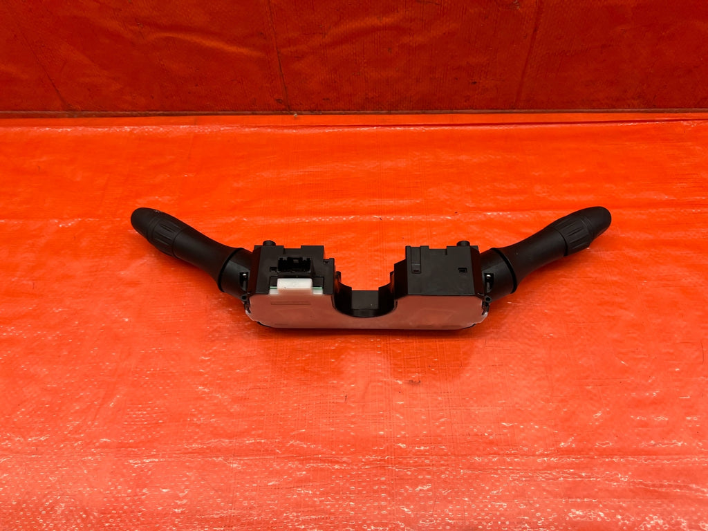 08 15 INFINITI G37 & Q60    2D COUPE   HEADLIGHT & WIPER SWITCH   NON TECH ONLY9