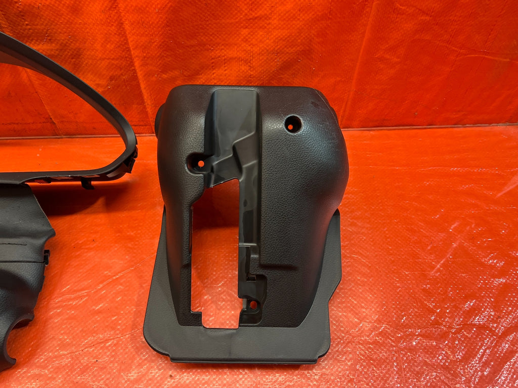 08 12 HONDA ACCORD   KEY IGNITION STEERING COLUMN COVER W/ CLUSTER BEZEL OEM 1747