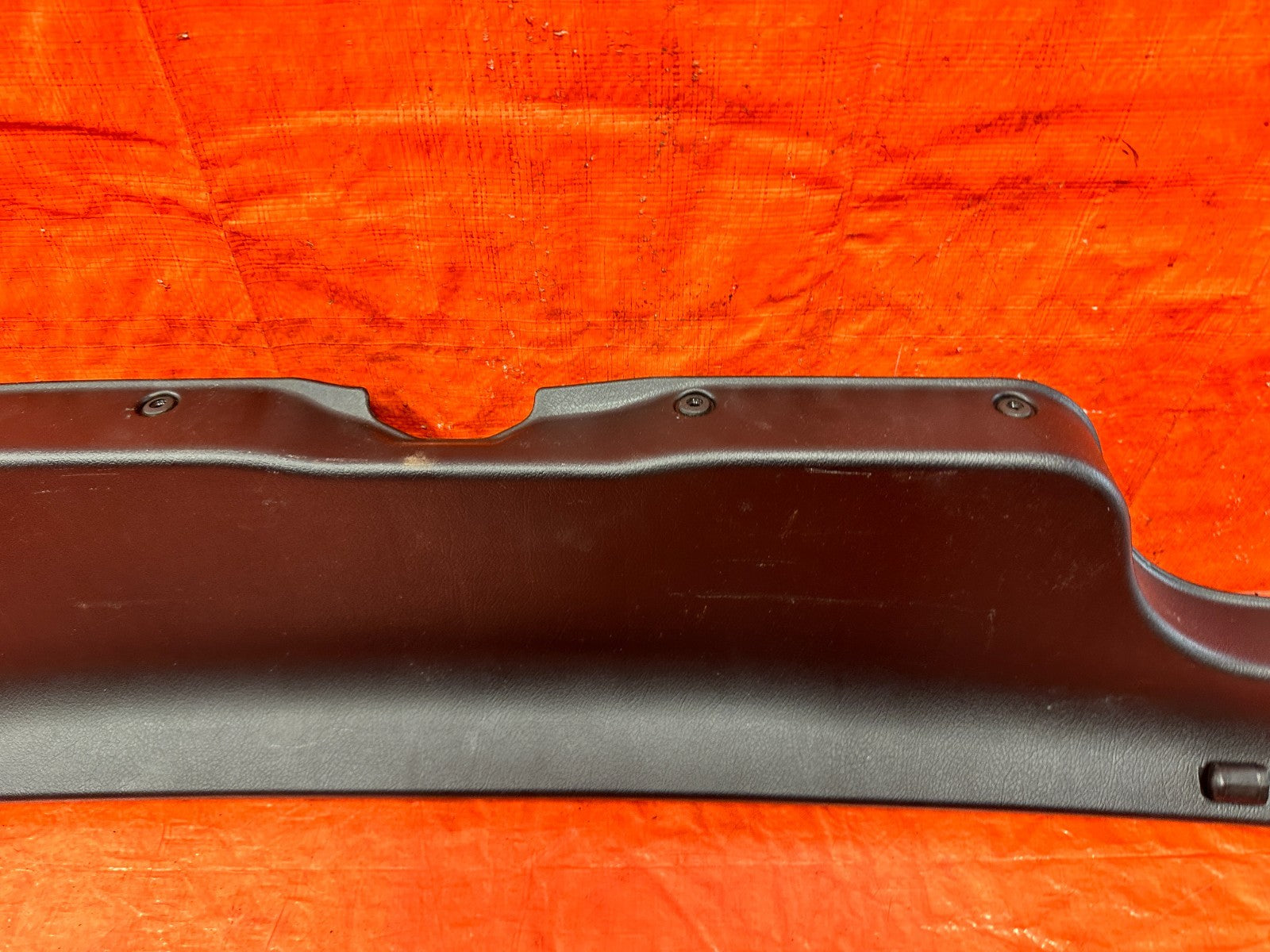 90 91 HONDA CIVIC HATCHBACK   REAR HATCH TAILGATE TRIM PLASTIC COVER OEM 3173
