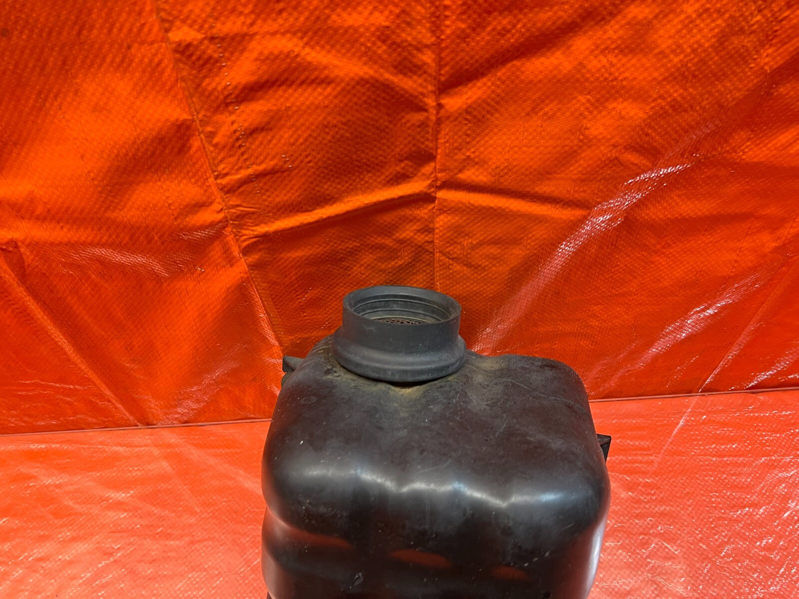 90 93 ACURA INTEGRA   INTAKE RESONATOR CHAMBER AIR BOX   OEM FACTORY #1543