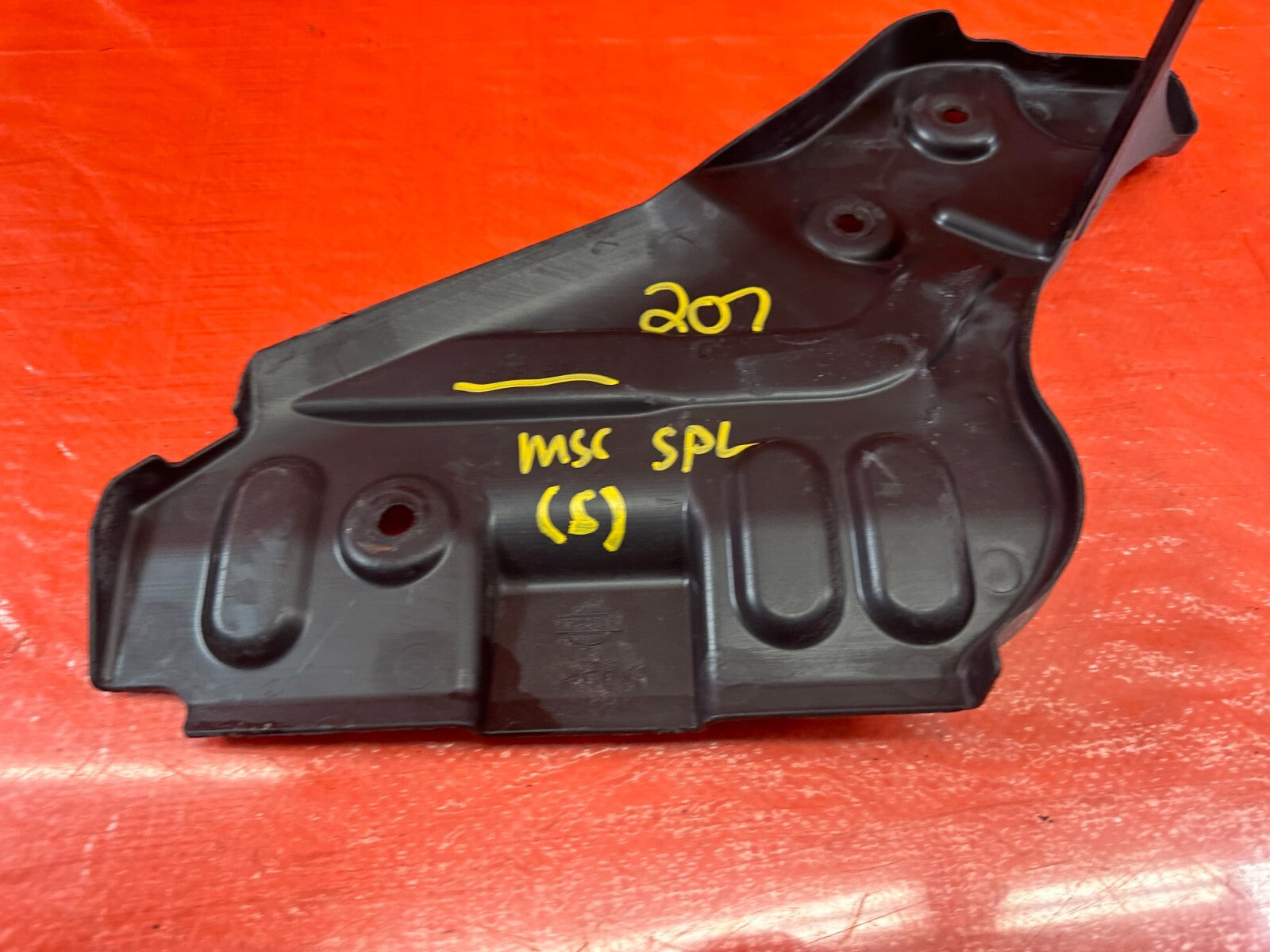 08 10 INFINITI G37 2D COUPE   SPLASH SHIELD REAR UNDER COVER LEFT   OEM #2075