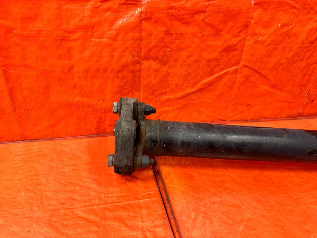 13 16 HYUNDAI GENESIS COUPE 3.8L AUTO ONLY   DRIVESHAFT PROPELLER SHAFT OEM #29910