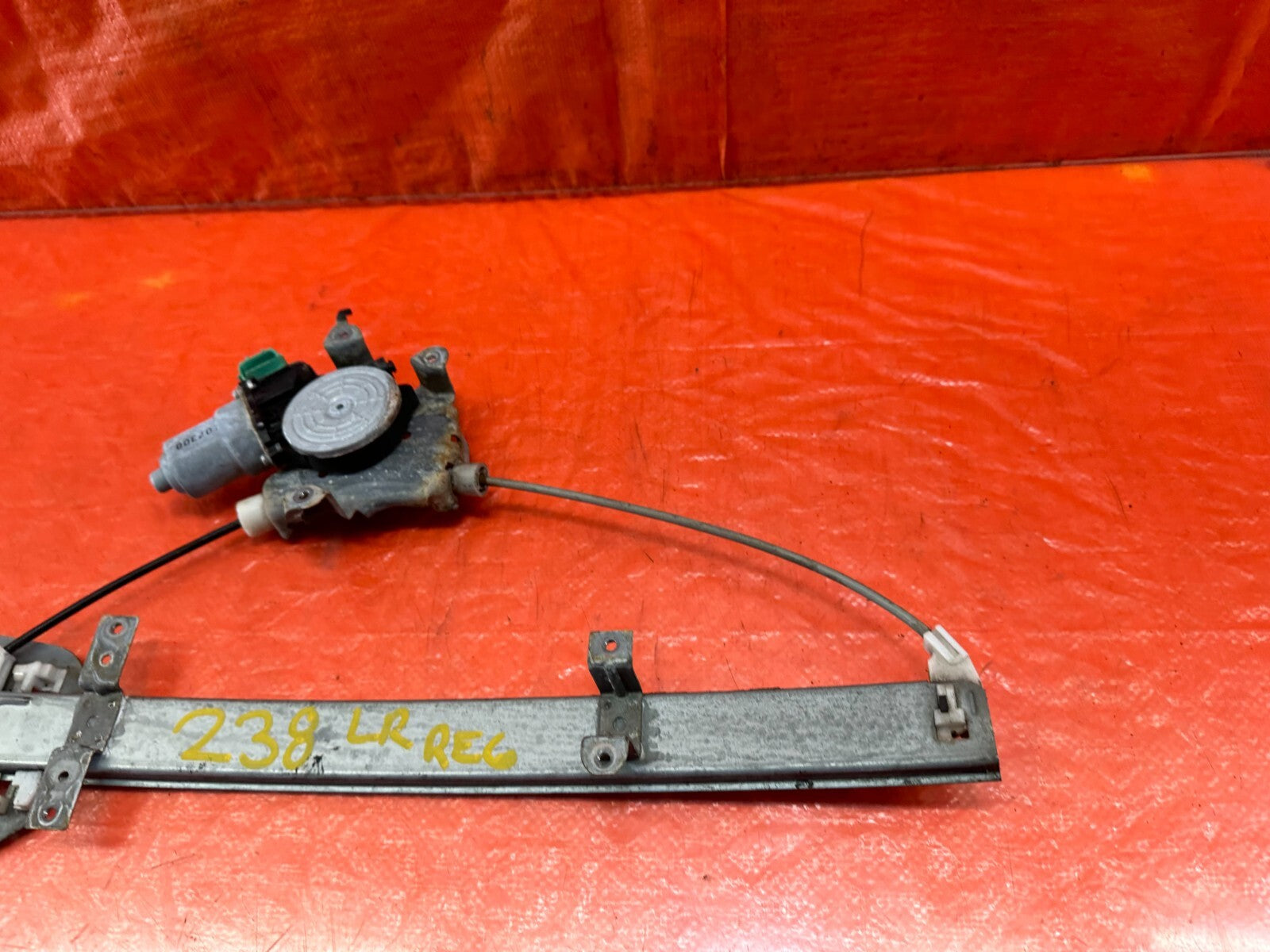 09 13 INFINITI  G37 SEDAN   DRIVER LEFT REAR   WINDOW REGULATOR W/ MOTOR OEM 2382