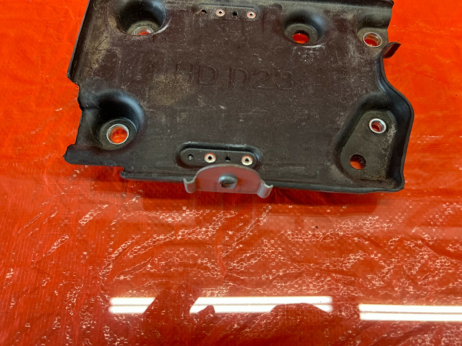 14 20 INFINITI Q50 / 17 20 Q60   BATTERY TRAY   64866 4GF0A   OEM #1053