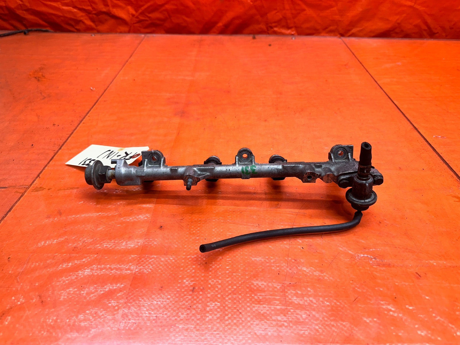 96 01 ACURA INTEGRA 1.8L OBD2 B SERIES B18 FUEL RAIL WITH INJECTORS OEM #3317