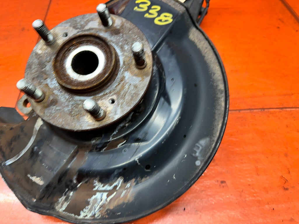 04-05 ACURA TSX 2.4L FRONT LEFT DRIVER SPINDLE KNUCKLE HUB OEM #3387
