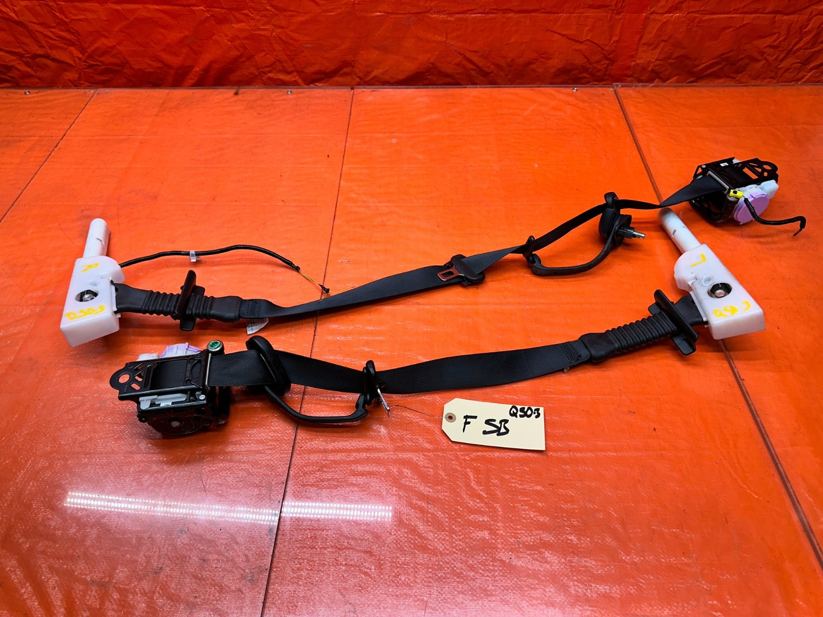 14 23 INFINITI Q50 LEFT & RIGHT FRONT SEAT BELTS SAFETY BELT BLACK OEM FACTORY 30