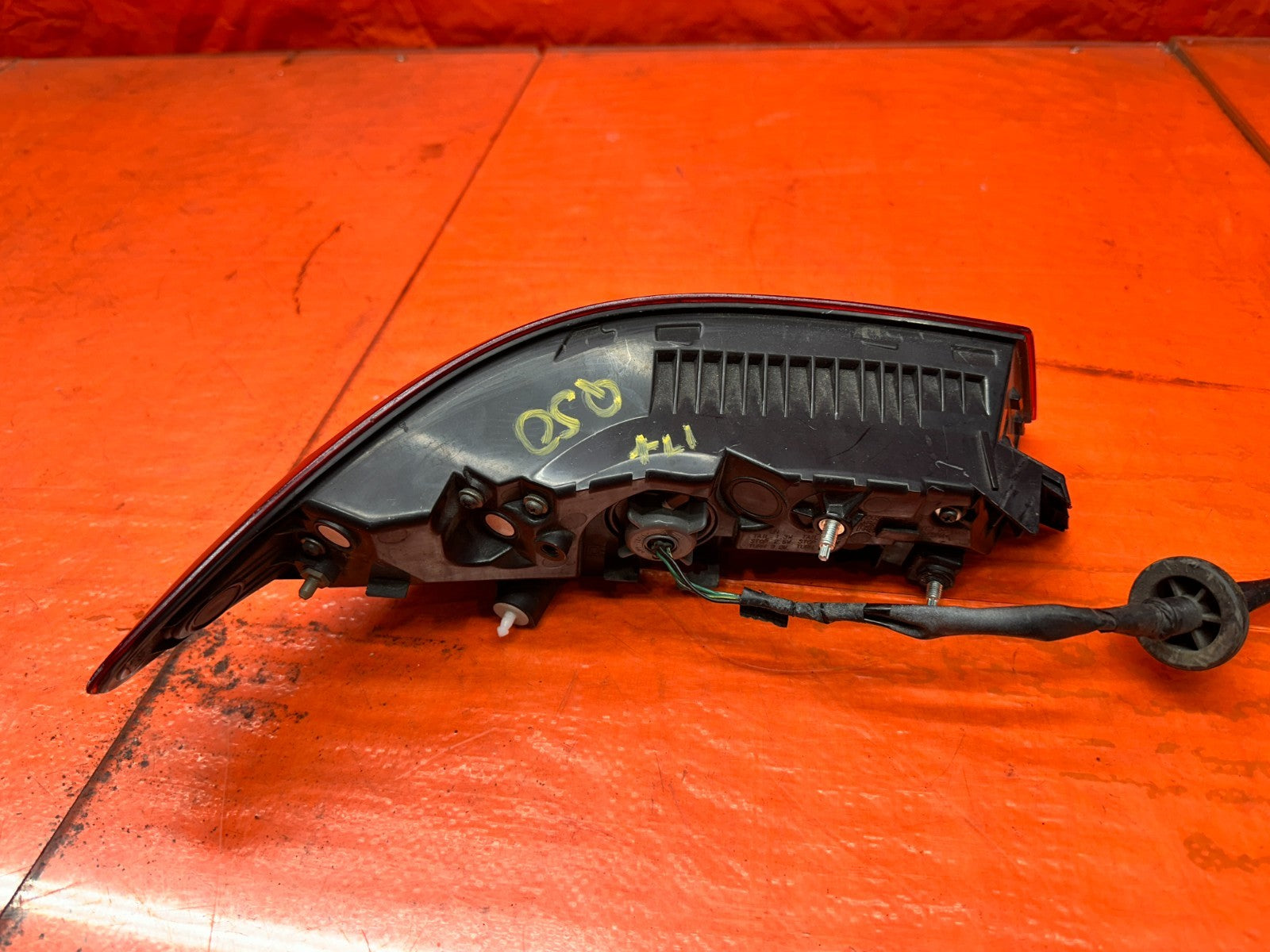 16 23 INFINITI Q60 2D RIGHT PASSENGER OUTER TAIL LIGHT LAMP ASSEMBLY OEM6