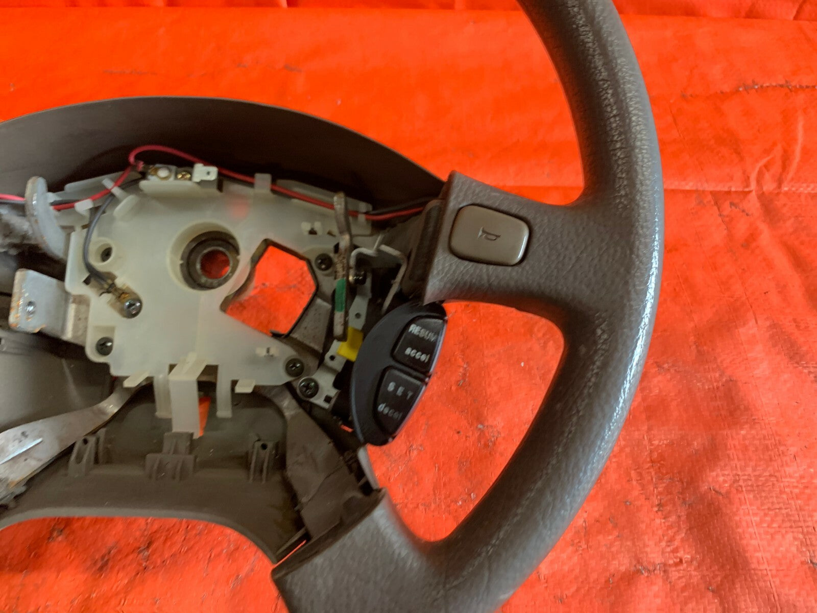 95 97 ACURA INTEGRA STEERING WHEEL   TAN YR164L COLOR CODE   OEM FACTORY2