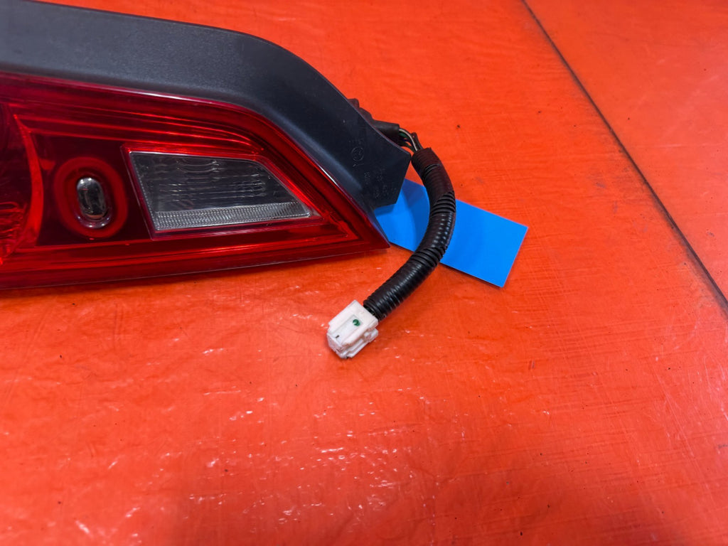 08 13 INFINITI G37 COUPE 2D DRIVER LEFT   TAIL LIGHT LAMP W/ HARNESS OEM 3281