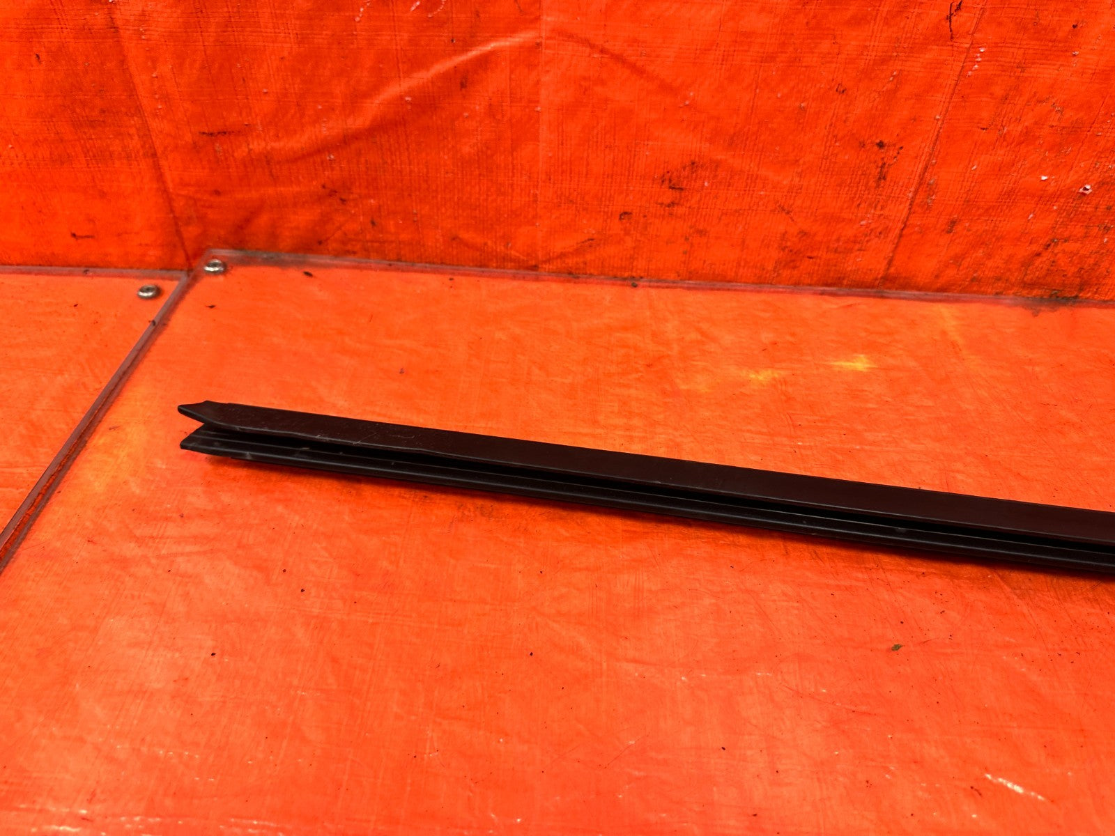 08 15 INFINITI G37 COUPE PASSENGER RIGHT INTERIOR WINDOW GLASS TRIM OEM 3103