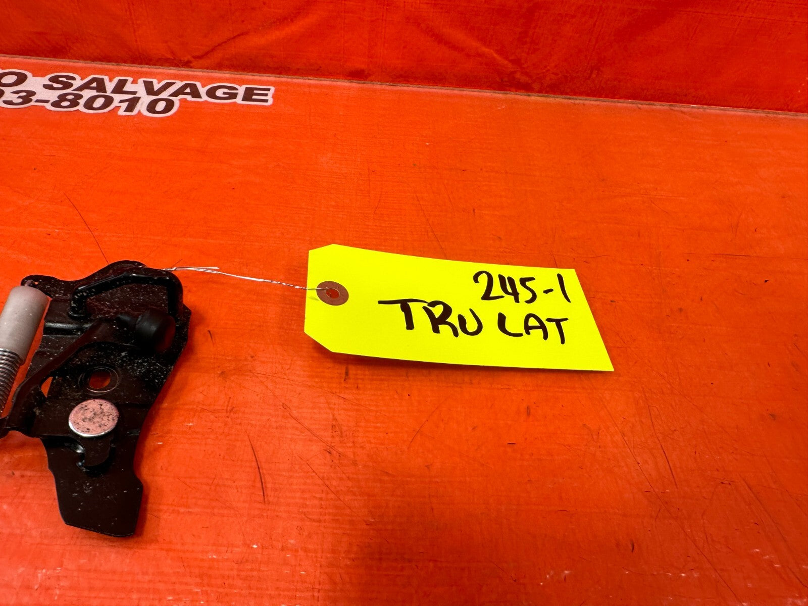 08 15 INFINITI G37 & Q60    2D COUPE   TRUNK STRIKER HOOK LATCH LOCK   OEM #2456