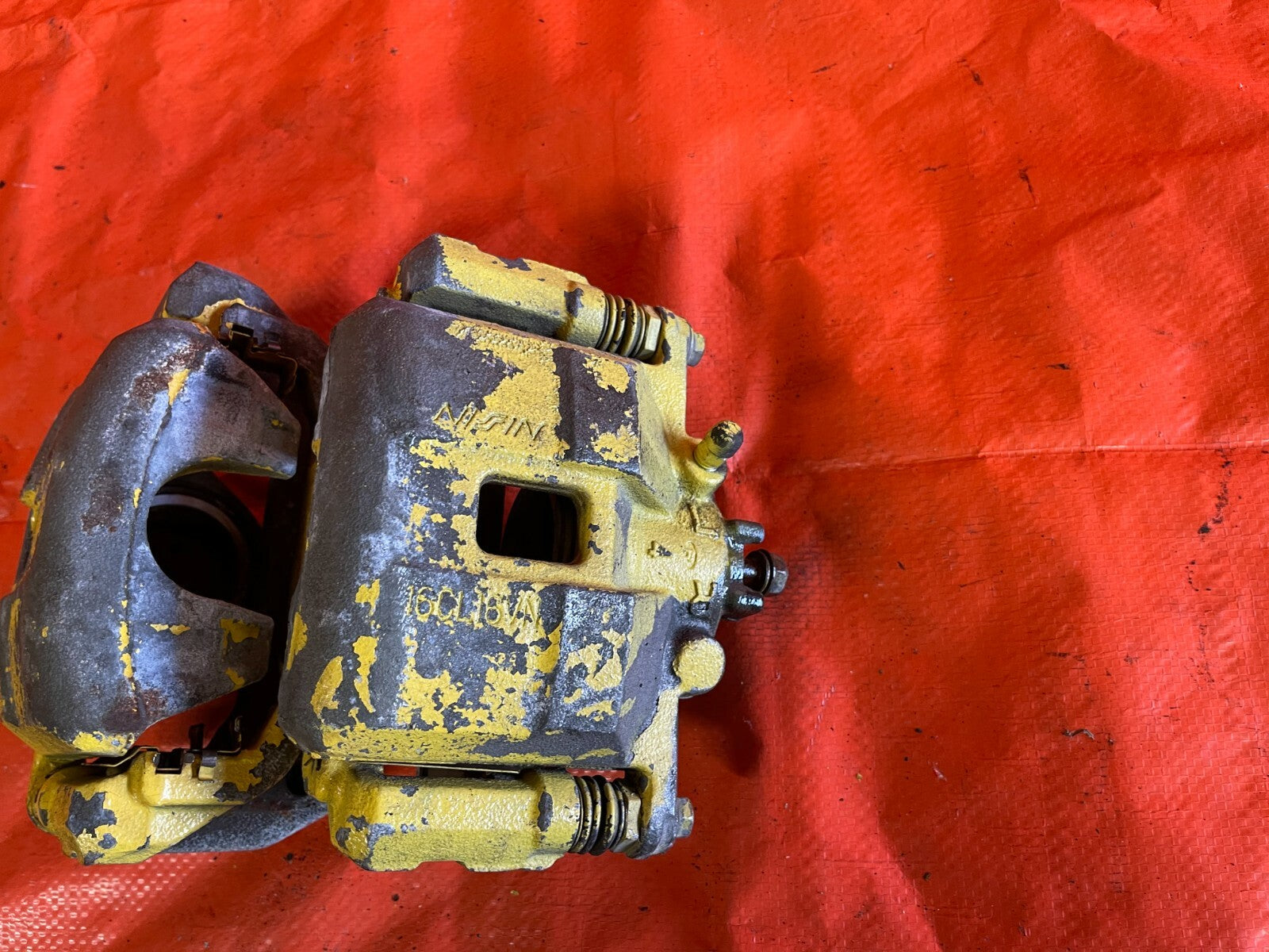 00 09 HONDA S2000   FRONT BRAKE CALIPER SET   CALIPERS LEFT RIGHT   OEM FACTORY1