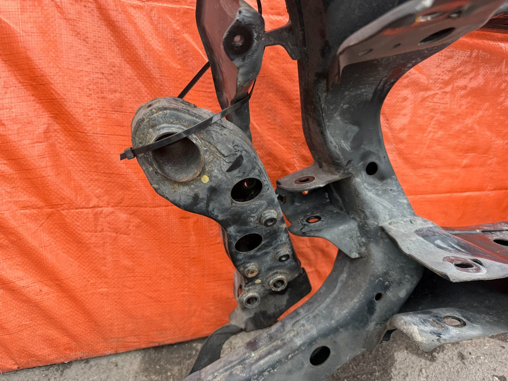 08 15 INFINITI G37 COUPE & CONVERTIBLE   REAR SUBFRAME CROSSMEMBER K FRAME   3207
