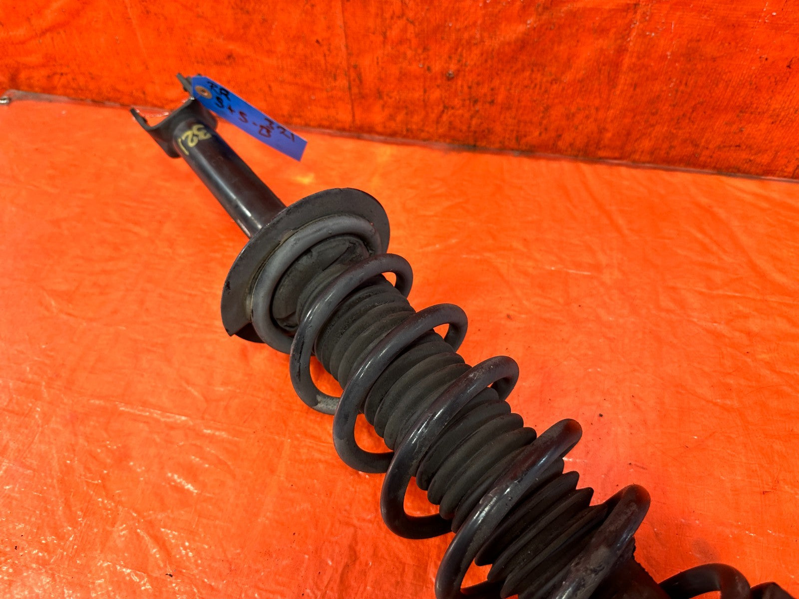 09 14 ACURA TSX   REAR SHOCKS & SPRINGS LEFT AND RIGHT FACTORY   OEM #3217