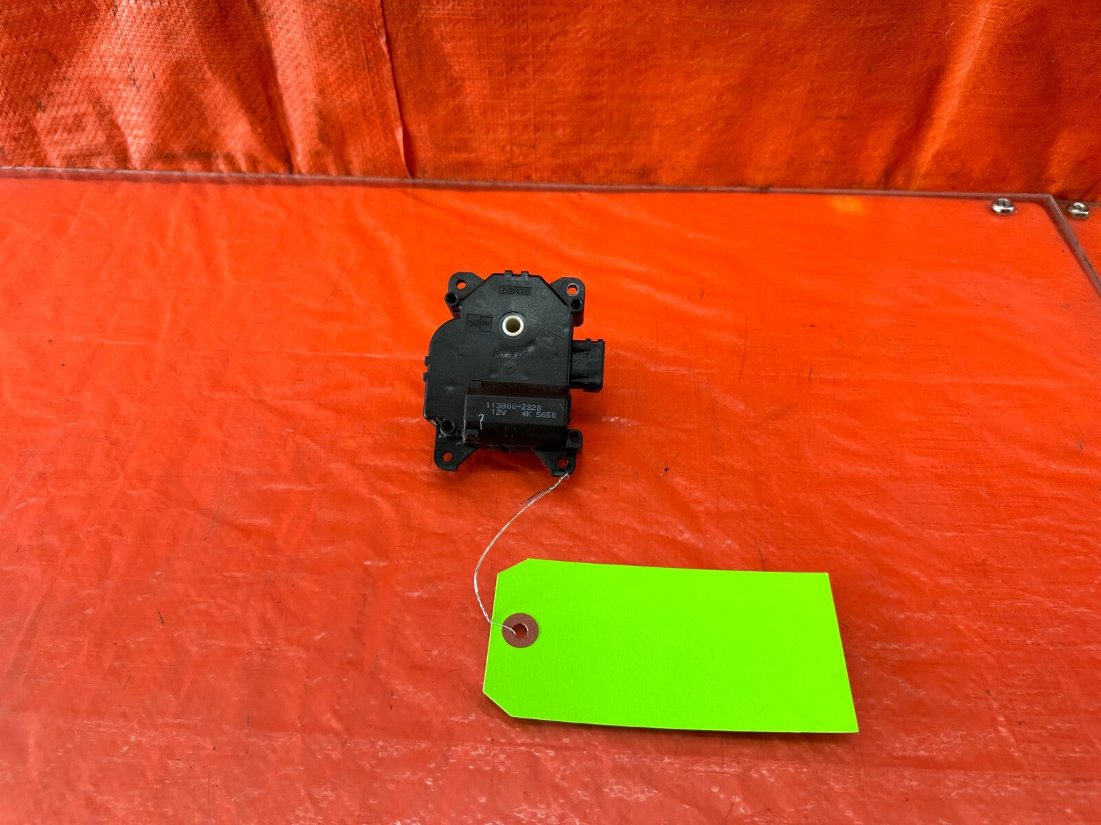 09 14 ACURA TSX   AC FLAP VENT ACTUATOR   PART # 113800 2320   OEM #2330