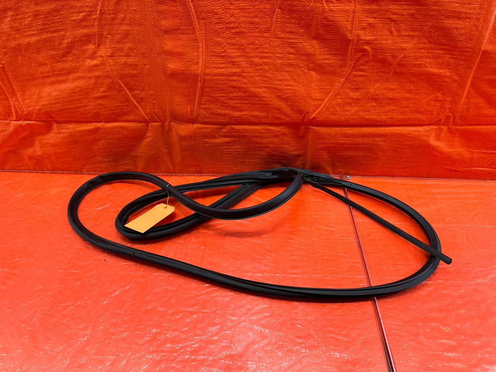 08 15 LANCER EVOLUTION X EVO 10 PASSENGER RIGHT REAR DOOR WEATHER STRIP OEM 2179