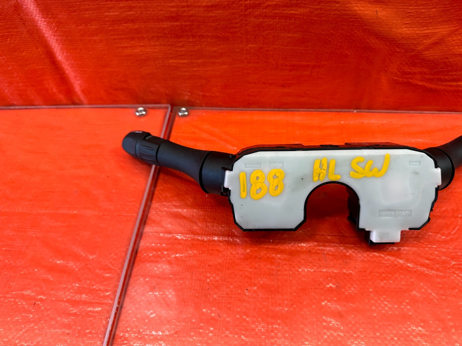 08 15 INFINITI G37 & Q60    2D COUPE   HEADLIGHT & WIPER SWITCH   NON TECH   18810