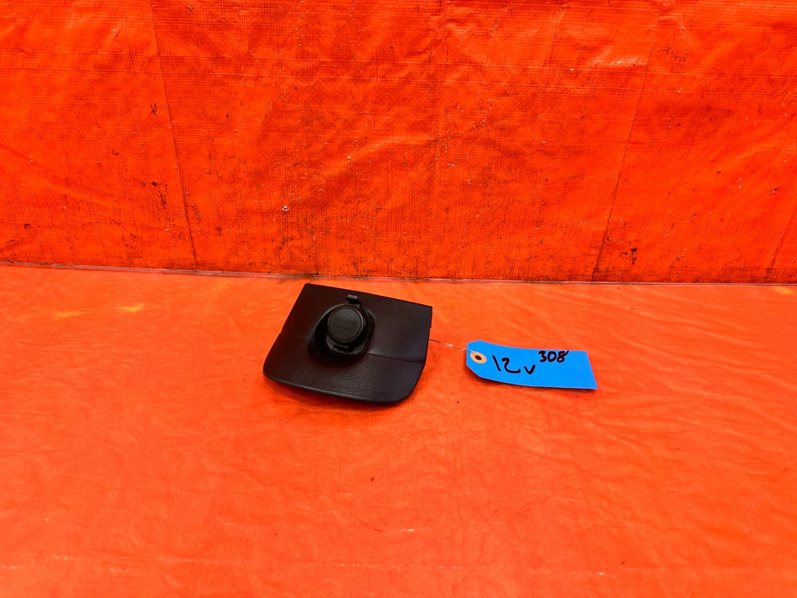 02 05 HONDA CIVIC SI EP3 HATCHBACK 12 VOLT SOCKET INSTRUMENT CENTER FRONT COVER0