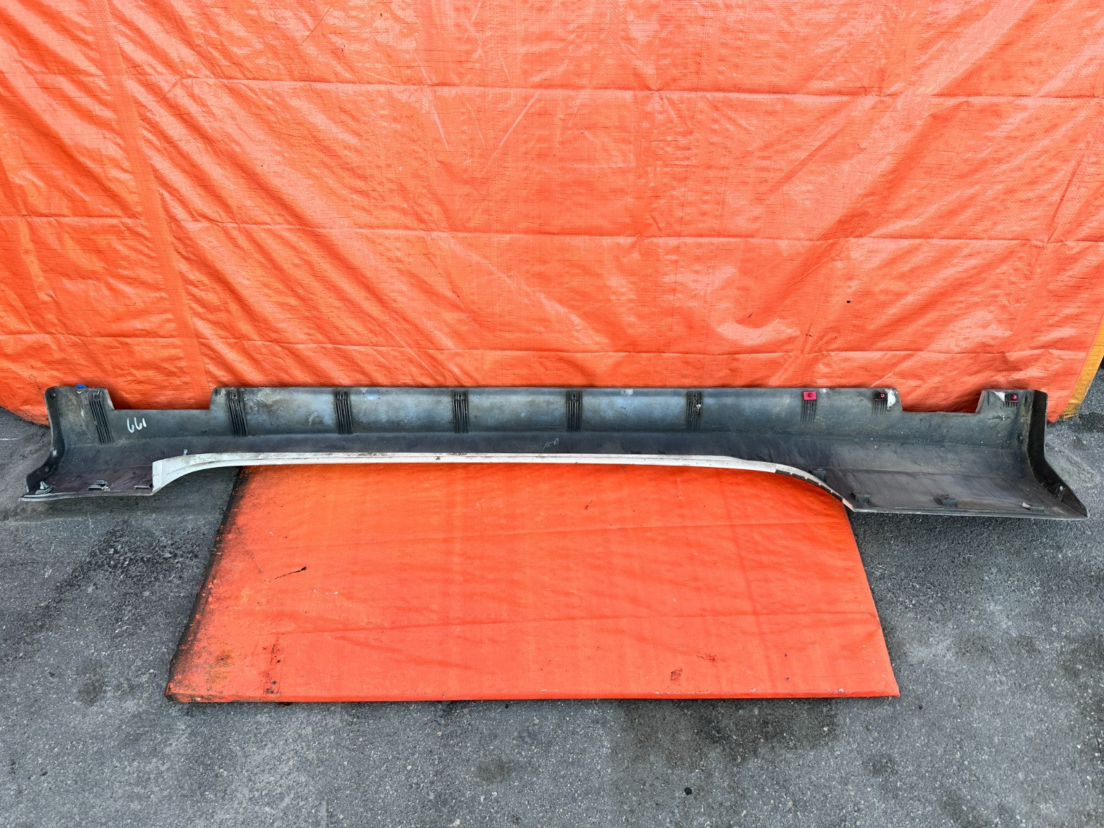 10 16 HYUNDAI GENESIS COUPE DRIVER LEFT SIDE SKIRT ROCKER MOLDING TRIM OEM 32512