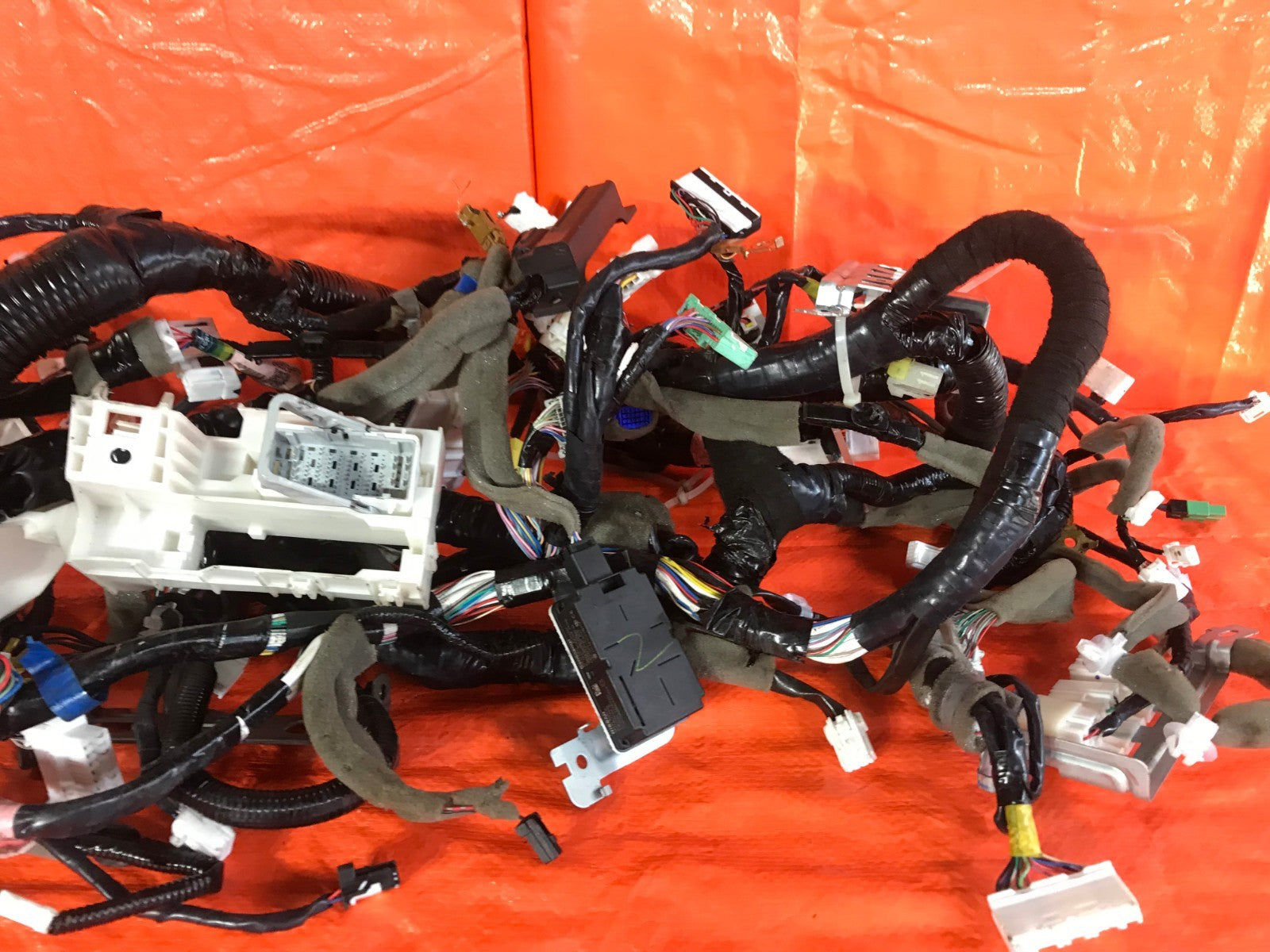 OEM 2017 17 INFINITI Q60   MAIN CHASSIS WIRING HARNESS   PART # 24010 5CH0C2