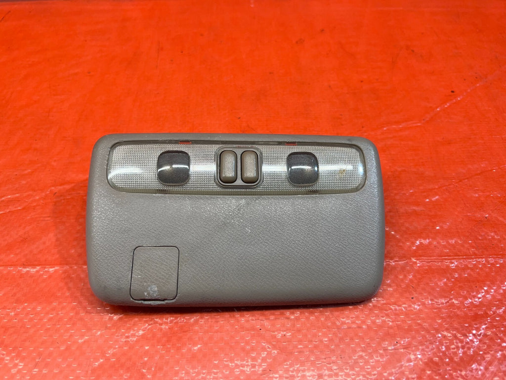 94 01 INTEGRA SEDAN   FRONT   DOME MAP READING LIGHT LAMP   GRAY   OEM #1594