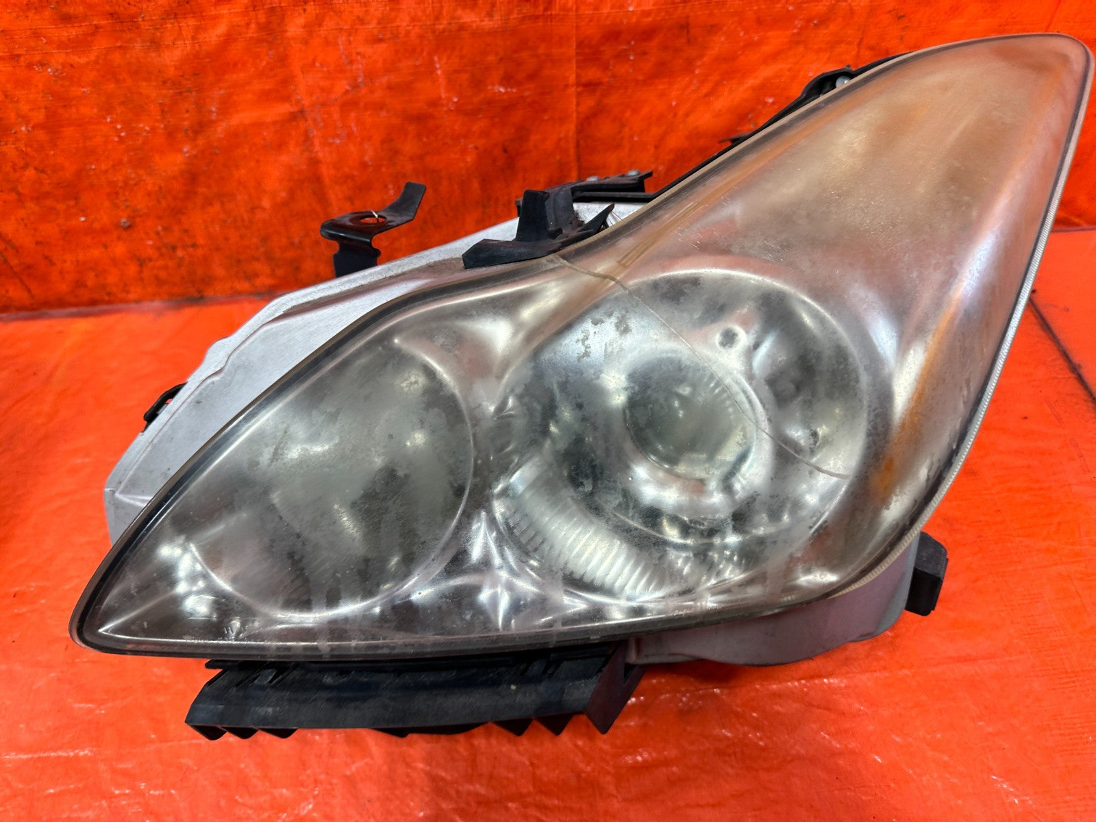 08 09 INFINITI G37 2D COUPE   LEFT HEADLIGHT  HEADLAMP W/ ALL MODULES   OEM 3205